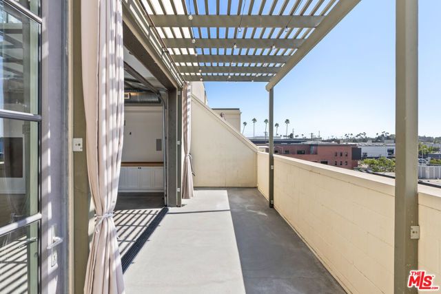 1544 12th Street 303, Santa Monica, CA 90401