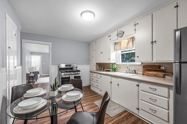 51 David St, Springfield, MA 01104