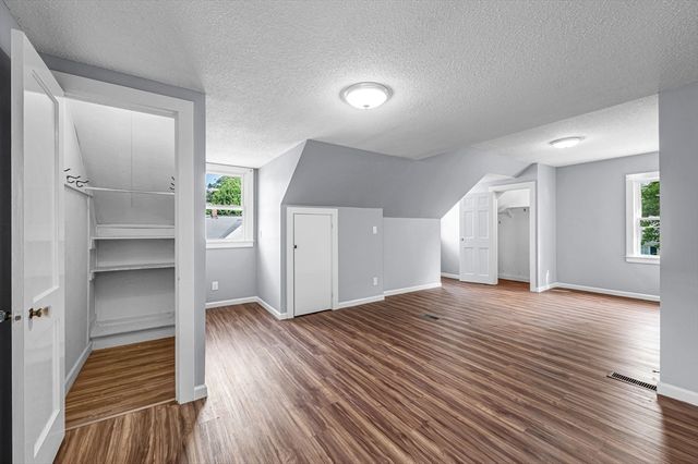 51 David St, Springfield, MA 01104