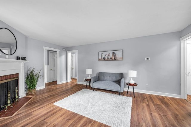 51 David St, Springfield, MA 01104