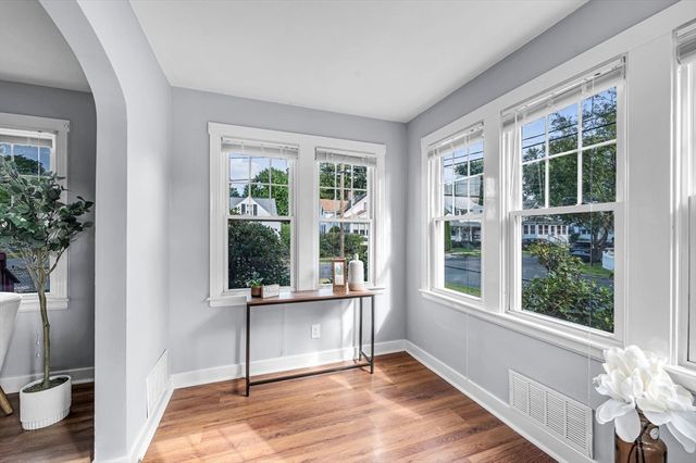 51 David St, Springfield, MA 01104