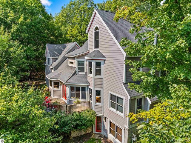 10552 Craig Road, Traverse City, MI 49686