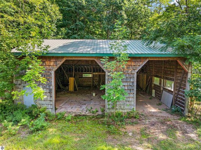 10552 Craig Road, Traverse City, MI 49686