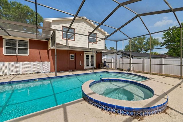 2620 GIANT PLACE, Seffner, FL 33584
