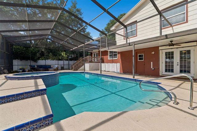 2620 GIANT PLACE, Seffner, FL 33584