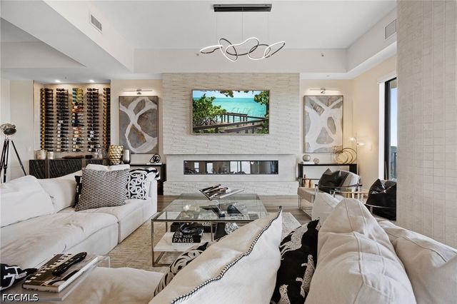 14300 Riva Del Lago DR 2104, Fort Myers, FL 33907
