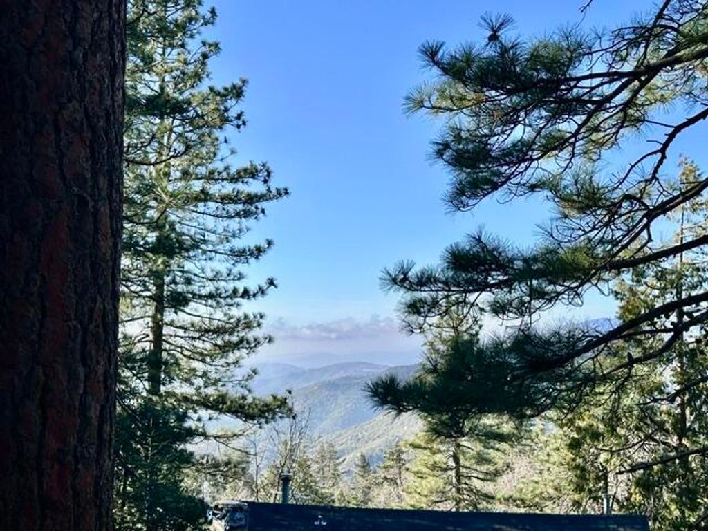 Image 2 of property listing at 0 Green Craig, Idyllwild, CA 92549