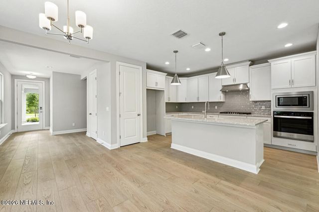 15 MULBERRY Road, Palm Coast, FL 32164