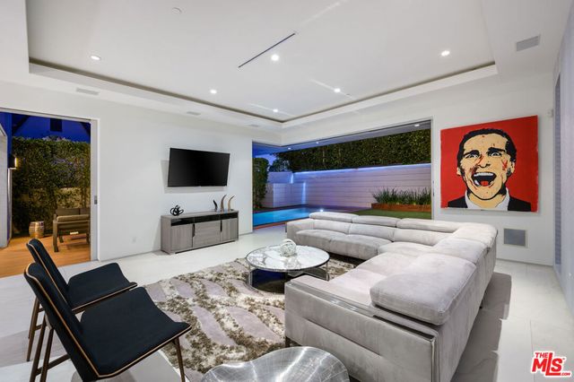 6660 COLGATE Avenue, Los Angeles, CA 90048