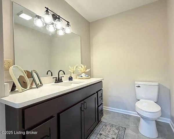 2656 E Doe Valley Pkwy, Brandenburg, KY 40108