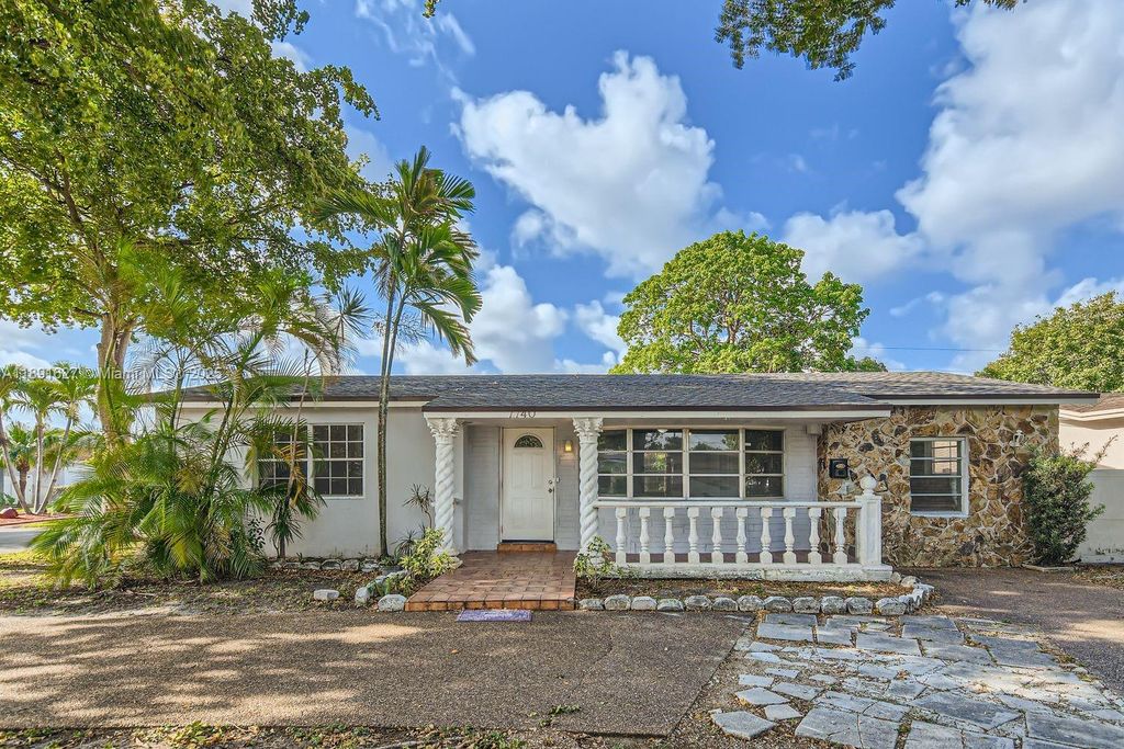 7740 Shalimar St, Miramar, FL 33023