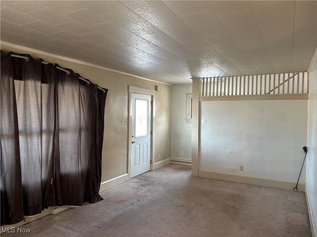 701 E Lincolnway, Minerva, OH 44657