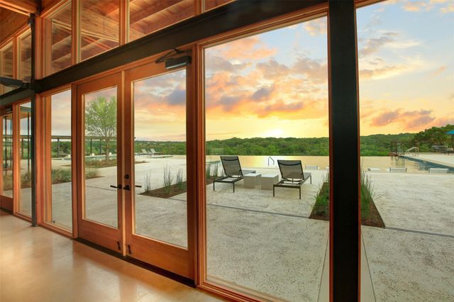 1805 Morning Mist DR, Georgetown, TX 78628