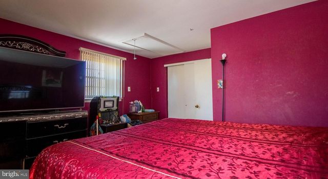 28 WELLINGTON PL, Burlington, NJ 08016