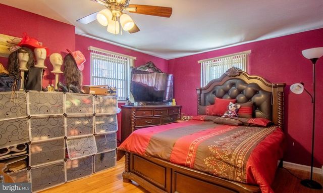 28 WELLINGTON PL, Burlington, NJ 08016