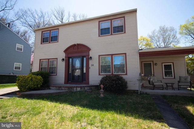 28 WELLINGTON PL, Burlington, NJ 08016