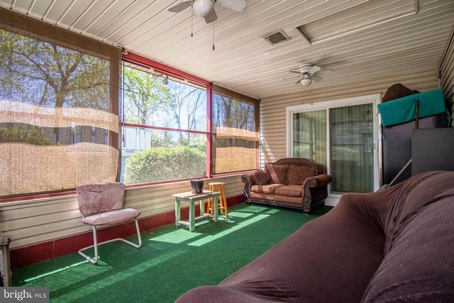 28 WELLINGTON PL, Burlington, NJ 08016