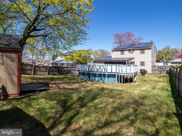 28 WELLINGTON PL, Burlington, NJ 08016