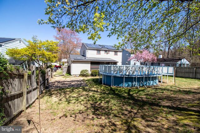 28 WELLINGTON PL, Burlington, NJ 08016