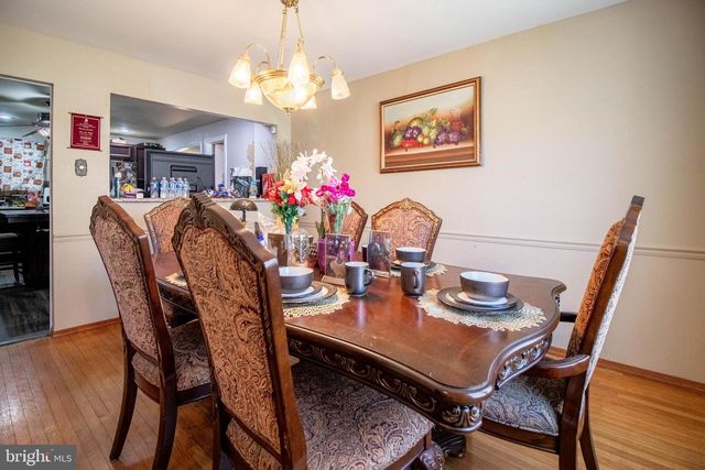 28 WELLINGTON PL, Burlington, NJ 08016