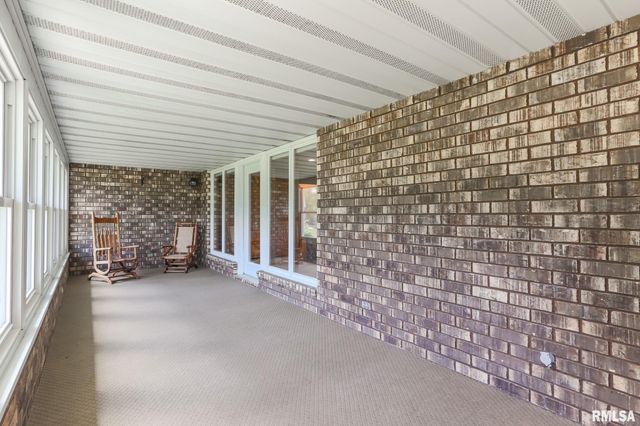 2816 SHERIDAN Road, Pekin, IL 61554