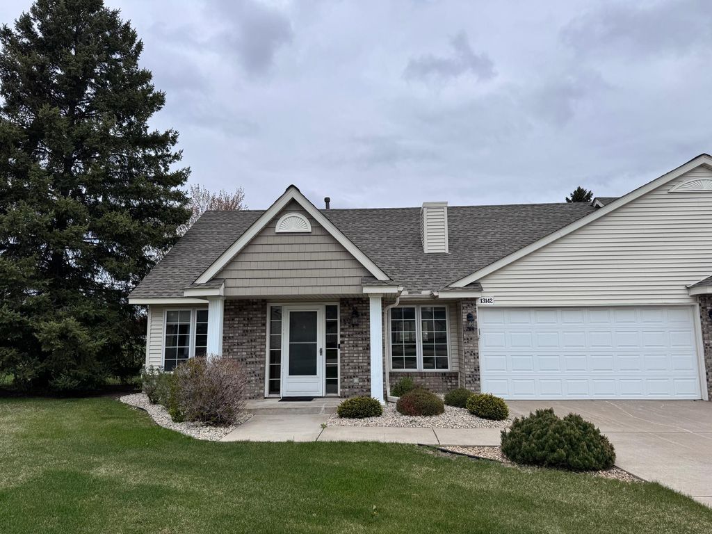 13142 Rose Street NW, Coon Rapids, MN 55448 — exterior