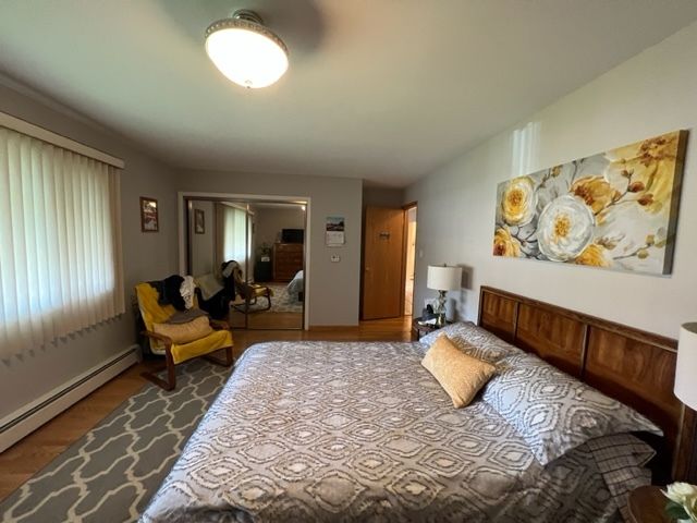 8887 N Grace Avenue 1, Niles, IL 60714