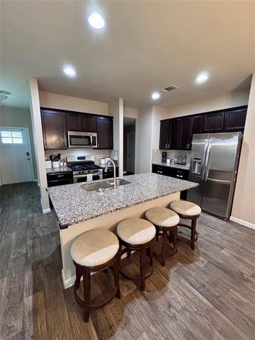 108 Blue Sage DR, Leander, TX 78641