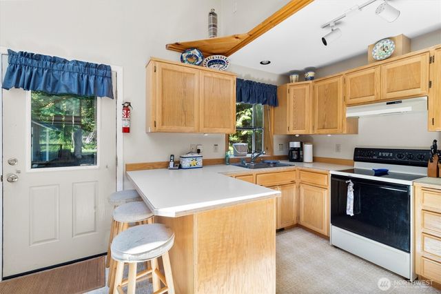 7101 Rainier Way, Glacier, WA 98244