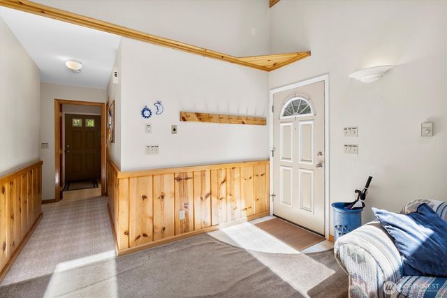 7101 Rainier Way, Glacier, WA 98244