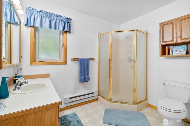 7101 Rainier Way, Glacier, WA 98244