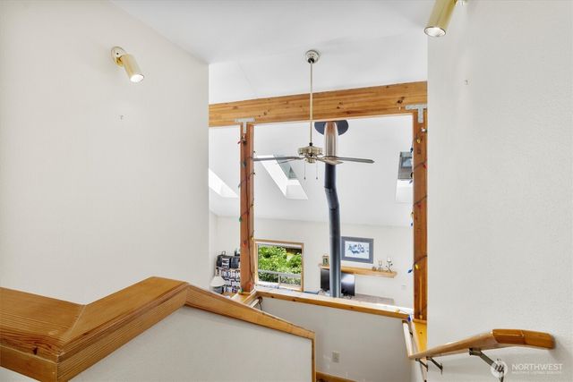 7101 Rainier Way, Glacier, WA 98244