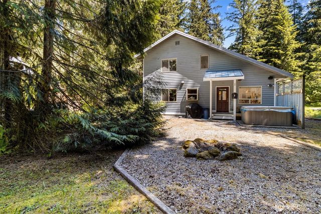 7101 Rainier Way, Glacier, WA 98244