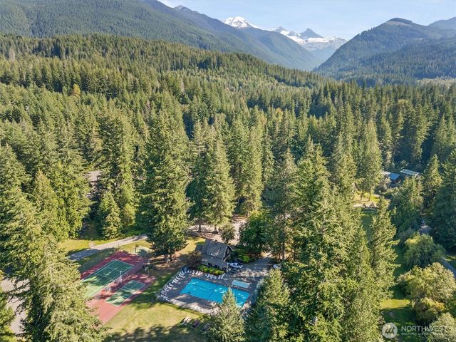 7101 Rainier Way, Glacier, WA 98244