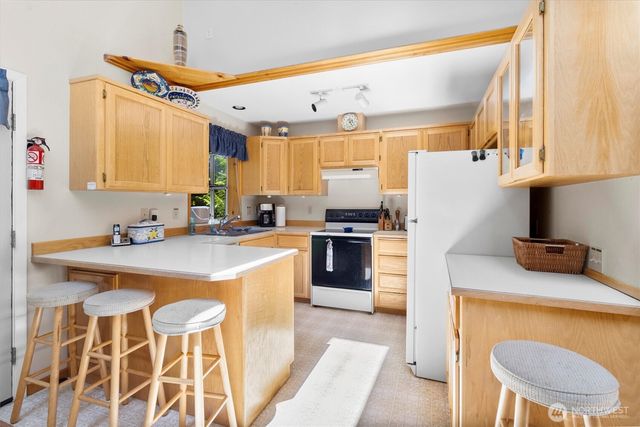 7101 Rainier Way, Glacier, WA 98244