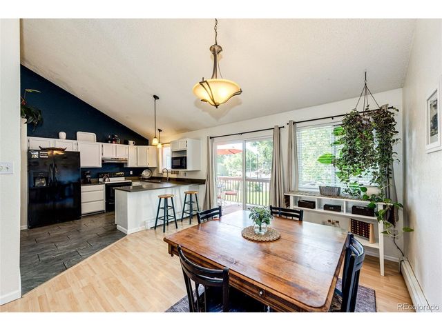 2924 W Bryant Cir, Littleton, CO 80120