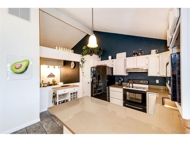 2924 W Bryant Cir, Littleton, CO 80120