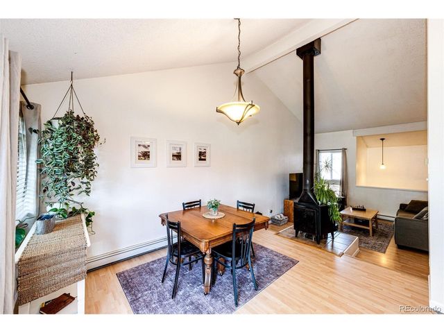 2924 W Bryant Cir, Littleton, CO 80120