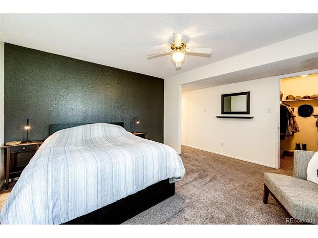 2924 W Bryant Cir, Littleton, CO 80120