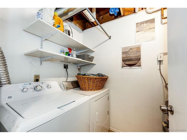 2924 W Bryant Cir, Littleton, CO 80120