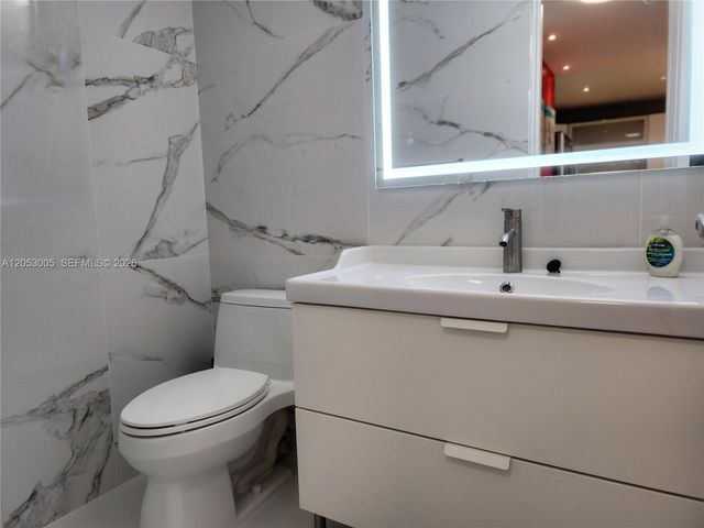 3505 S Ocean Drive 1011, Hollywood, FL 33019