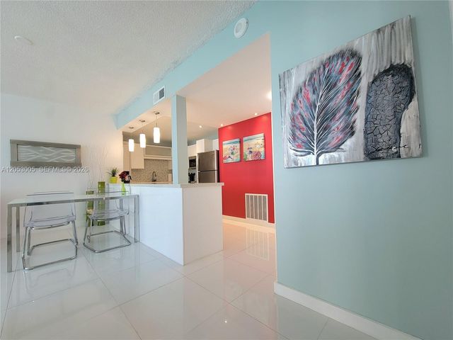 3505 S Ocean Drive 1011, Hollywood, FL 33019