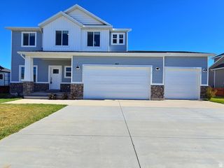 819 S 300 W, Vernal, UT 84078