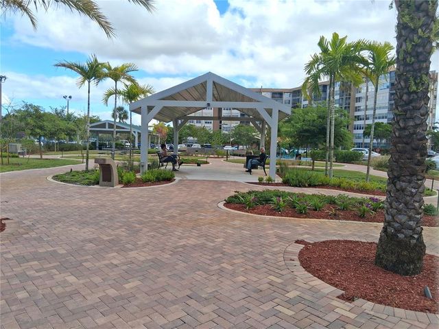 1400 SAINT CHARLES Place 608, Pembroke Pines, FL 33026