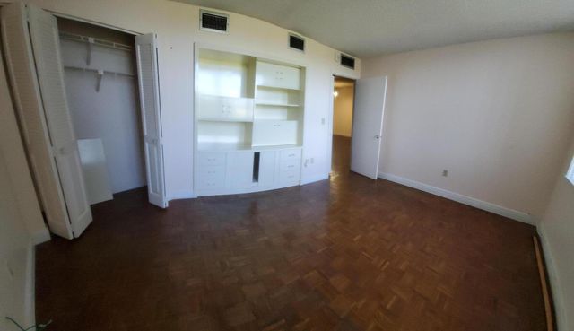 1400 SAINT CHARLES Place 608, Pembroke Pines, FL 33026