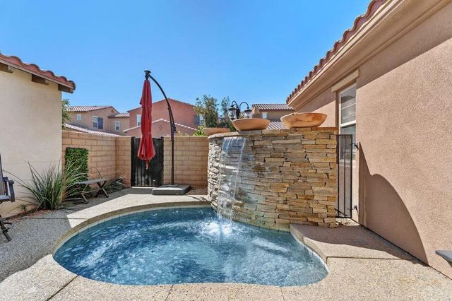 451 Paseo Del Corazon, Palm Desert, CA 92211