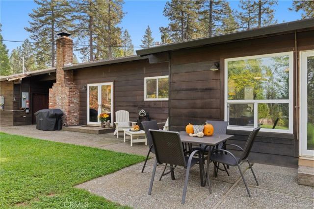 16298 Forest Ranch Road, Forest Ranch, CA 95942