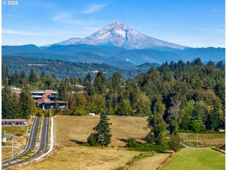 16370 BELL St 2, Sandy, OR 97055