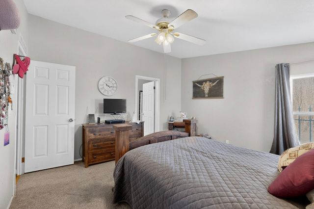 622 N Hazel Street, Los Lunas, NM 87031