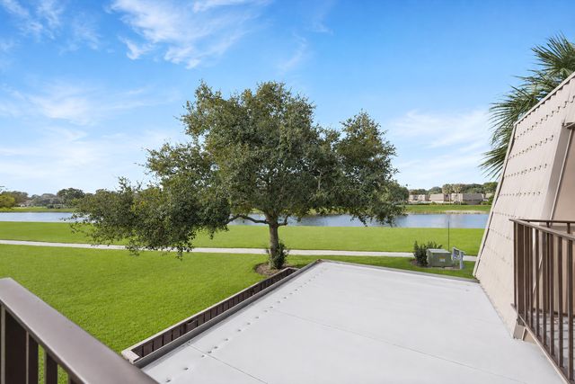 6409 64th Way, West Palm Beach, FL 33409